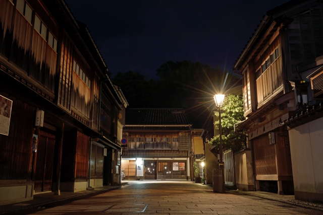 Helado de Oro Comestible en Kanazawa – Colores de Japón